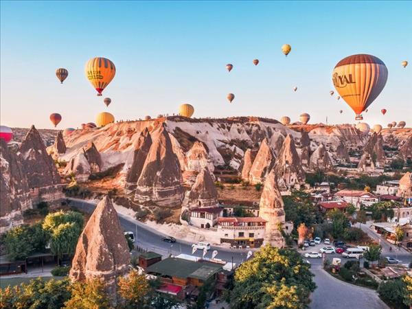 Cappadocia mit flug  über nachtung 